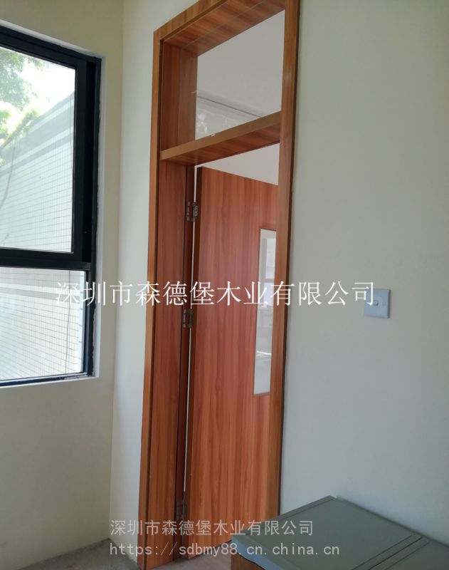[森德堡]广东工厂专业订做中小学校教室门幼儿园木门培训中心带观察窗班级课室门学校工程门STM053